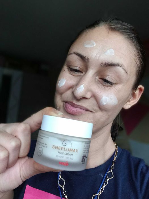 Crema de fata cu mucina de melc