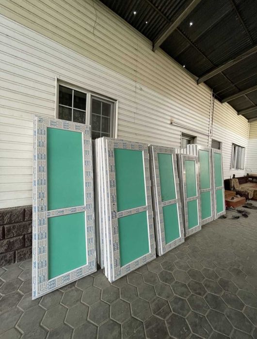 Пластик окна, форточка б/у