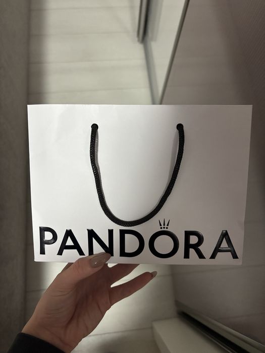 Гривна Пандора с талисман