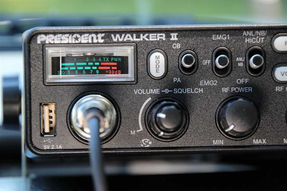 Statie cb President Walker II asc+antena Sirio Silver Megawatt 4000