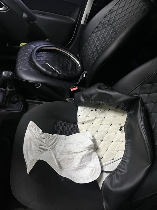 Чехлы на гранту фл кожанные