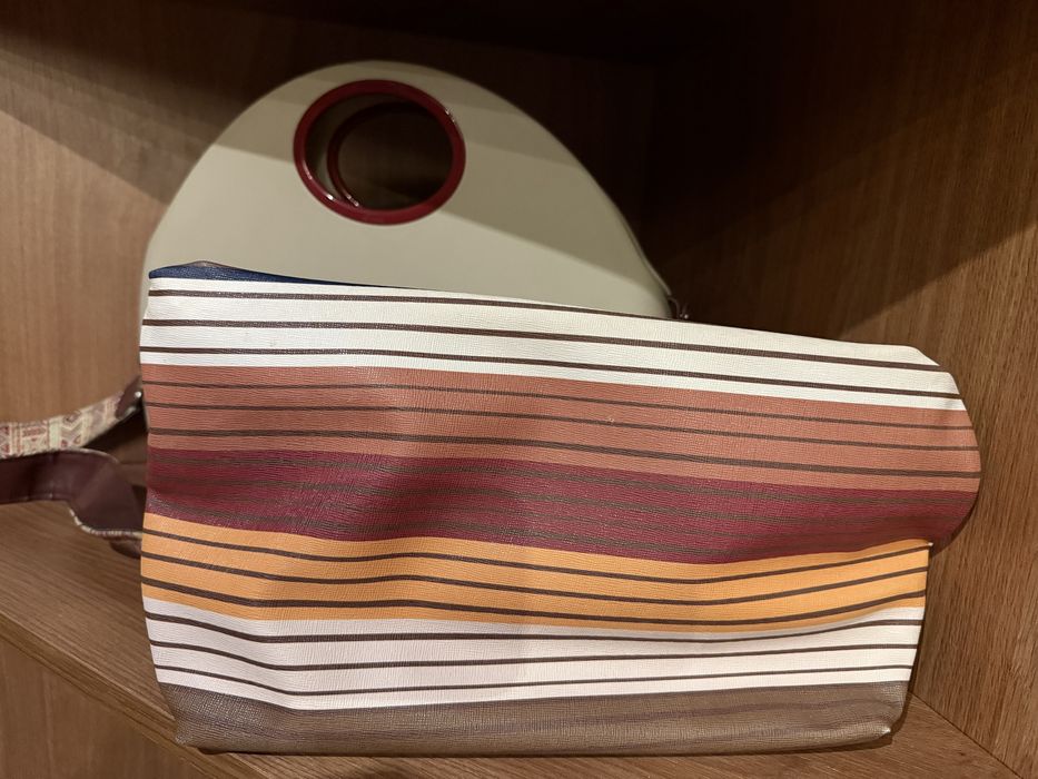 O bag ръчна чанта Moon с лого