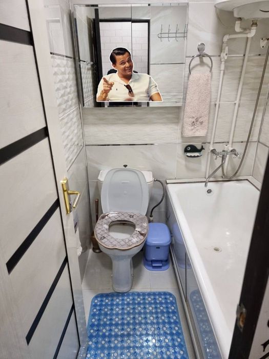 Сдаётся 2х 8микрарайоне Люкс квартира