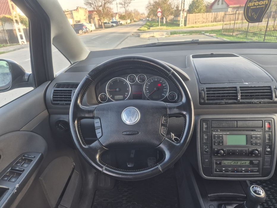 Vând Volkswagen sharan 2 bucăți