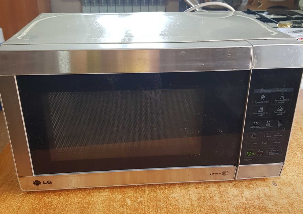 Микроволновка в рабочем состоянии