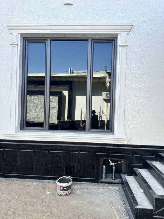 Fasadni decorativ penoplast tyagalar