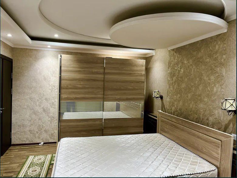 Продается кв спец план 2.в3/5/5 Лифт