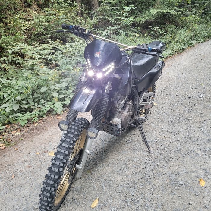 Vând honda nx 650 cc