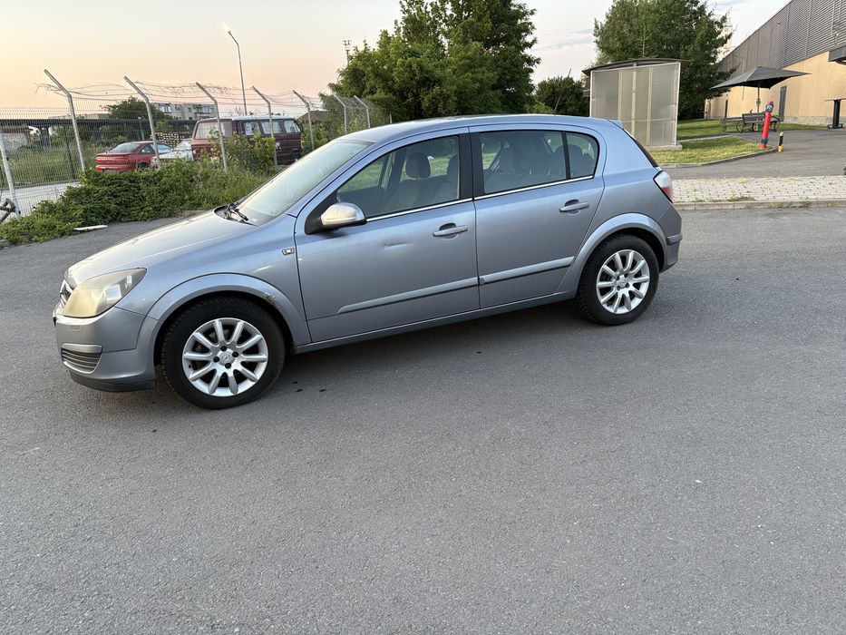 Opel Astra H 1.6i