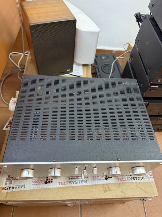 Amplificator Marantz 1090