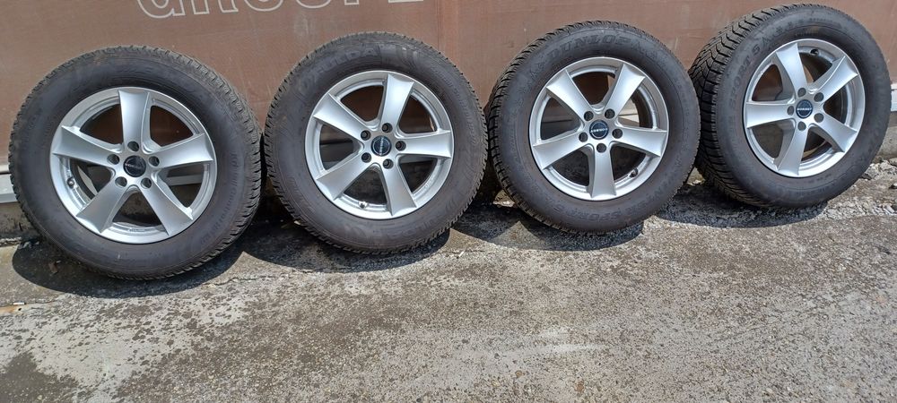 ROTI / JANTE VW  pe 16, prindere 5 × 112) cu anvelope 215 / 65 / 16