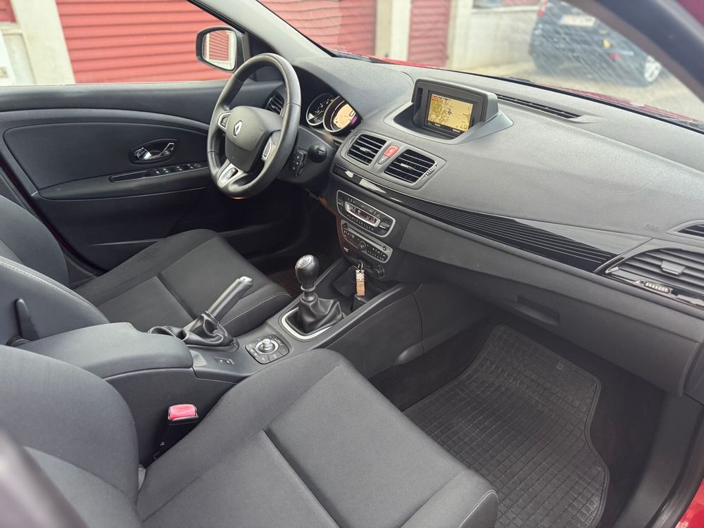 Renault megane 1.5dci 2012 euro5 navigatie senzori parcare