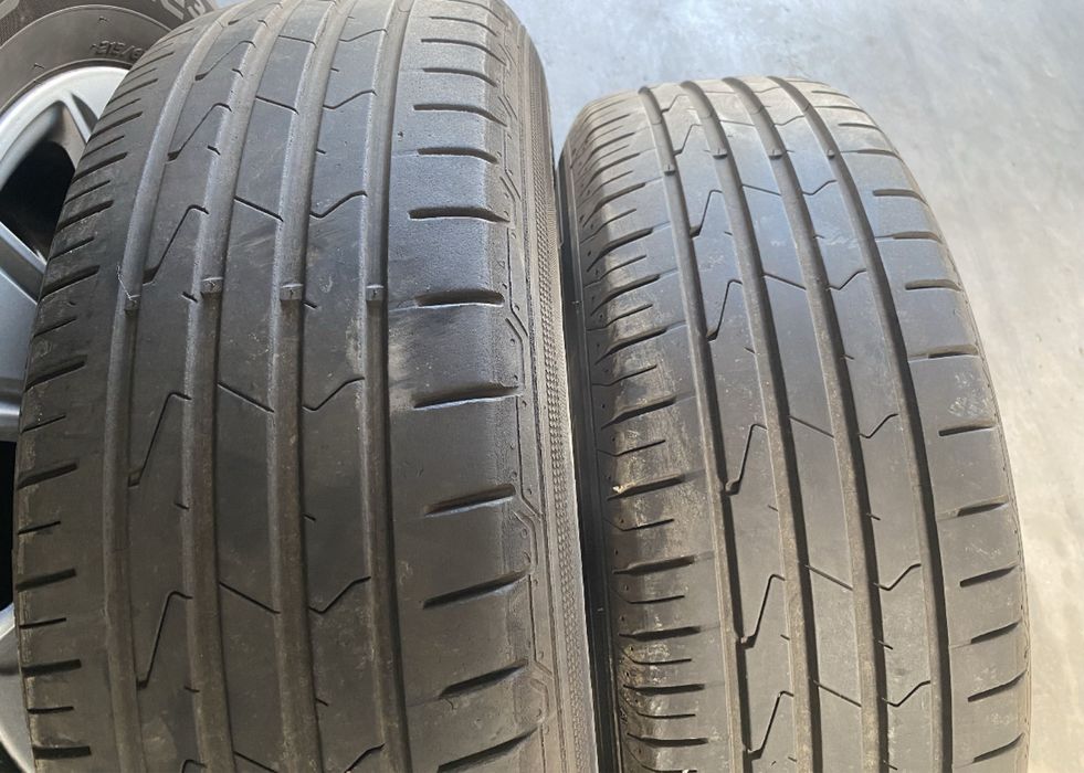 Jante aliaj R16 5x112 cu anvelope vara 215 65 16