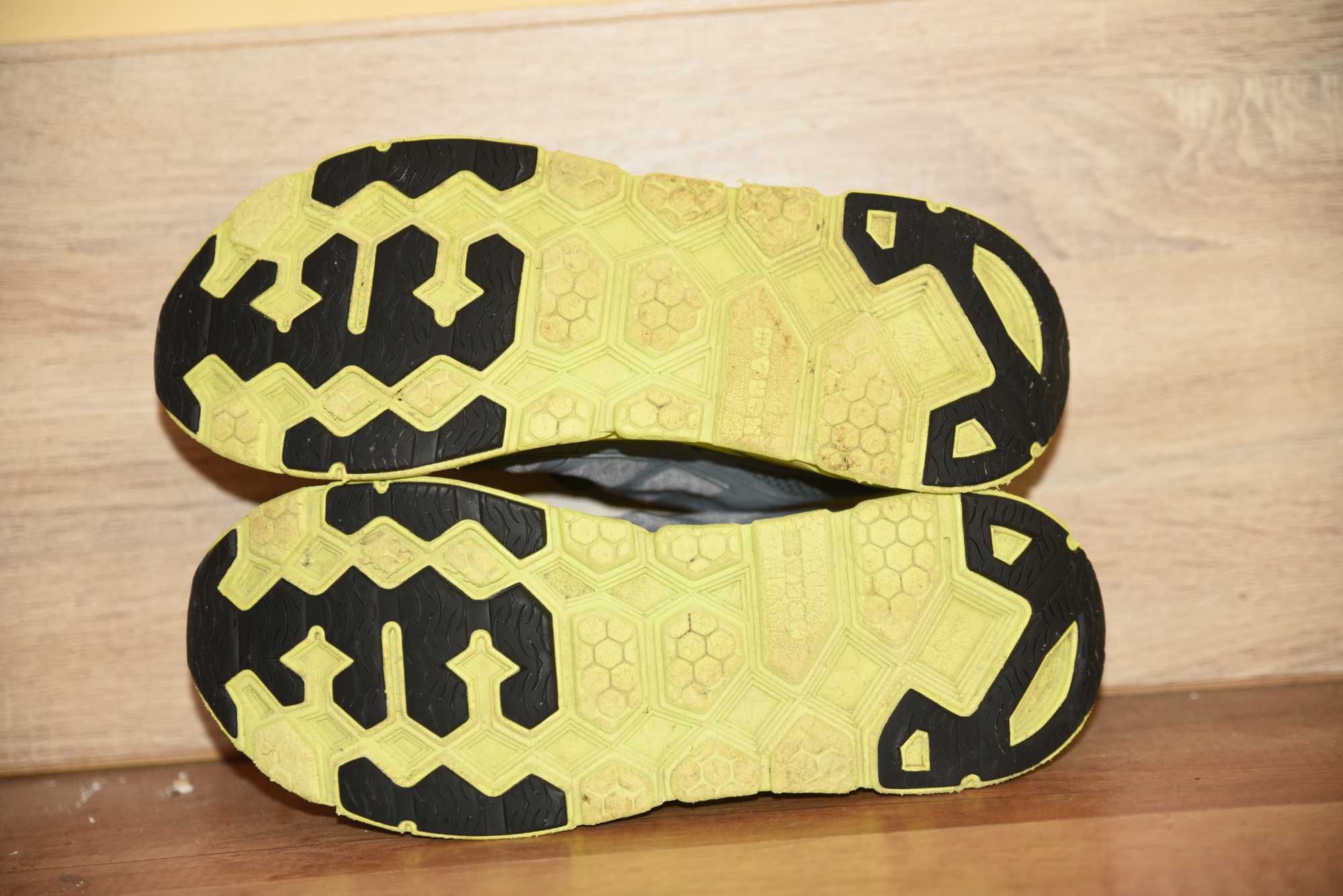 HOKA оригинални 45 1/3 номер