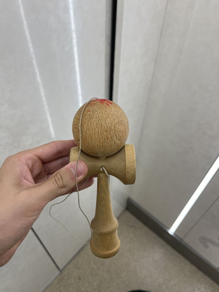 jucarie kendama rosie