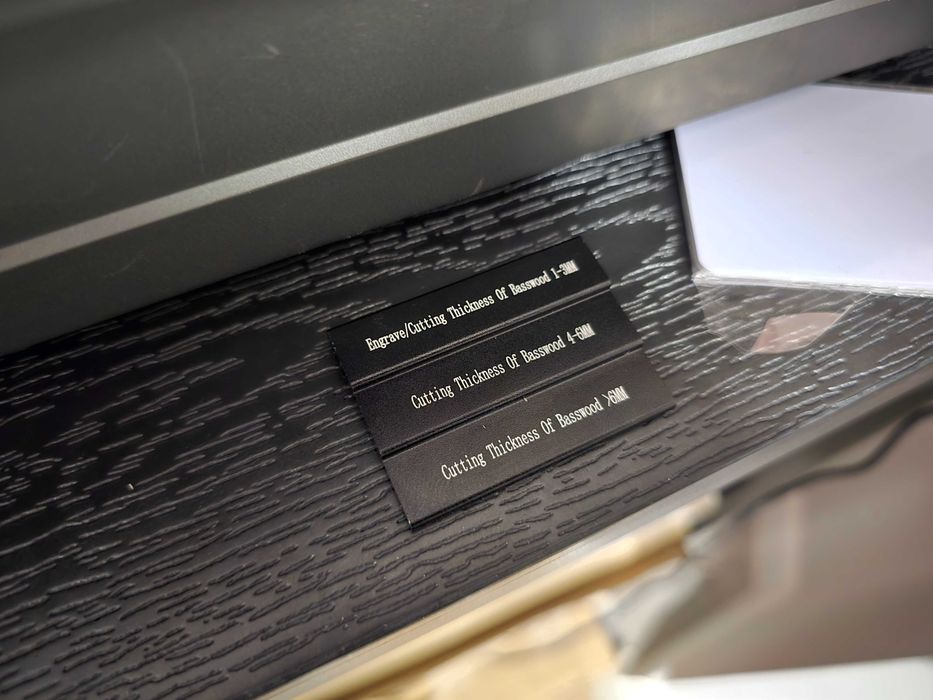 Masina de taiat / gravat Creality Falcon 2 PRO 22W CNC laser