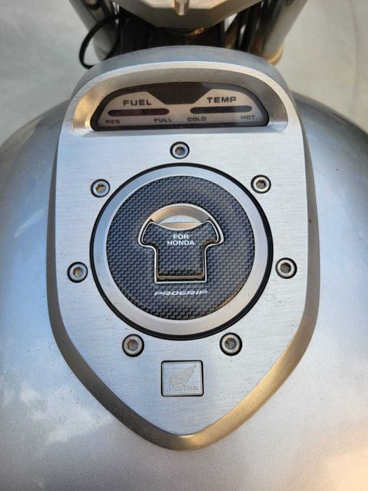 Vand Honda CB1300 X4