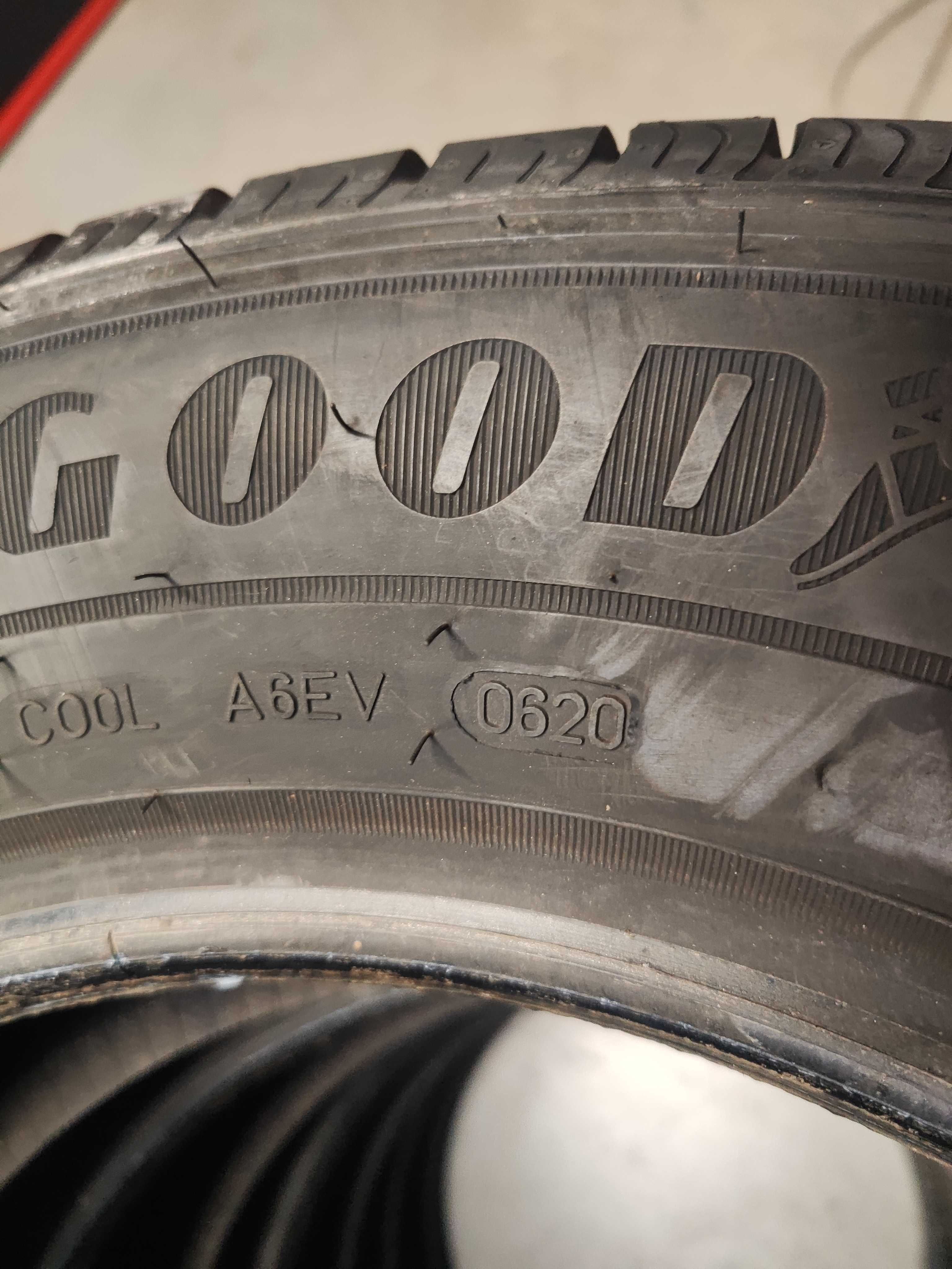 Летни гуми 215/65/16C Goodyear