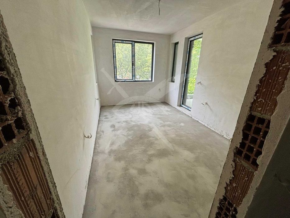 Продава се Тристаен апартамент в Варна, Бизнес хотел - 77 кв.м за 1643 €/кв.м - Снимка #3