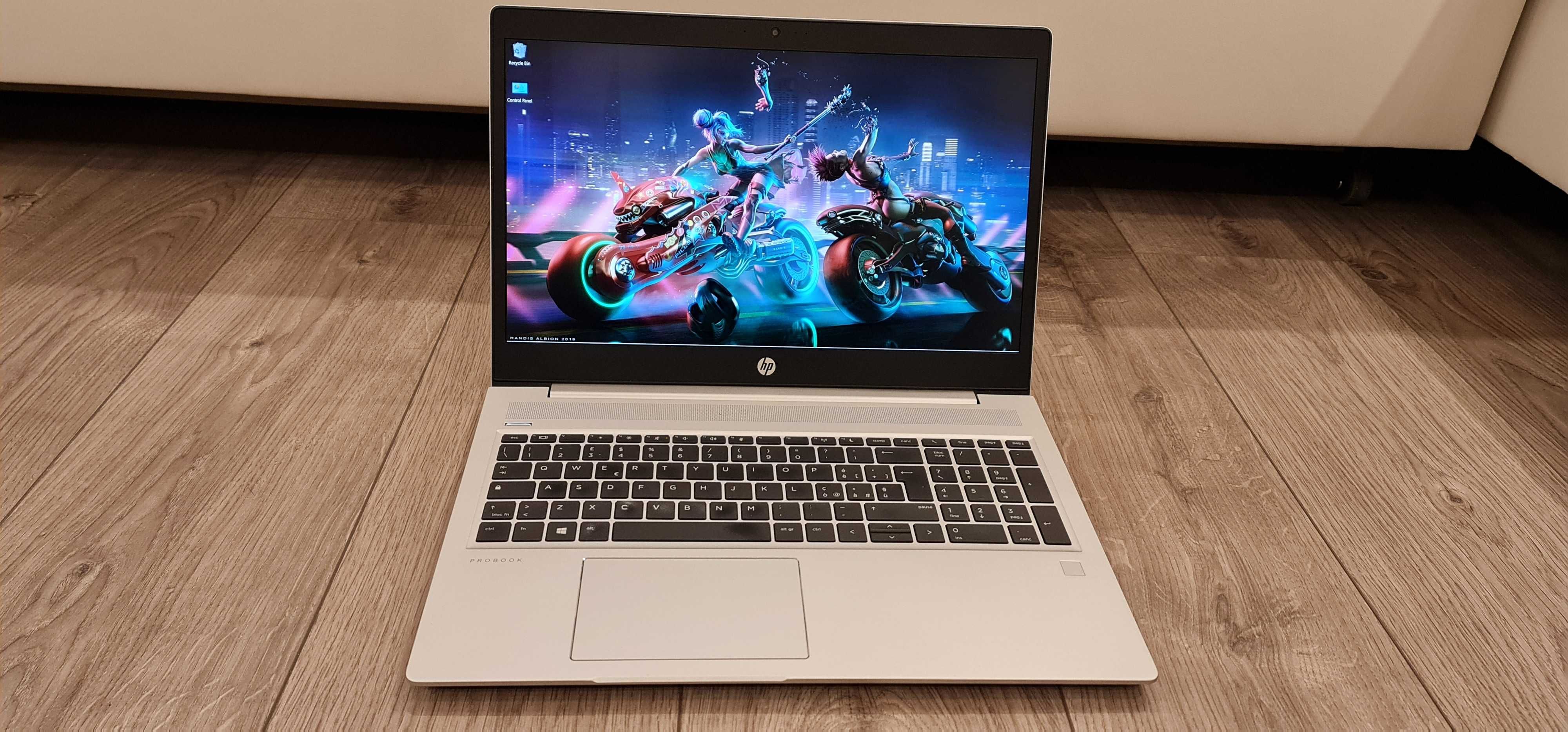 laptop performant HP ,intel core i7-8550, video 4 GB nvidia, 15,6 inch
