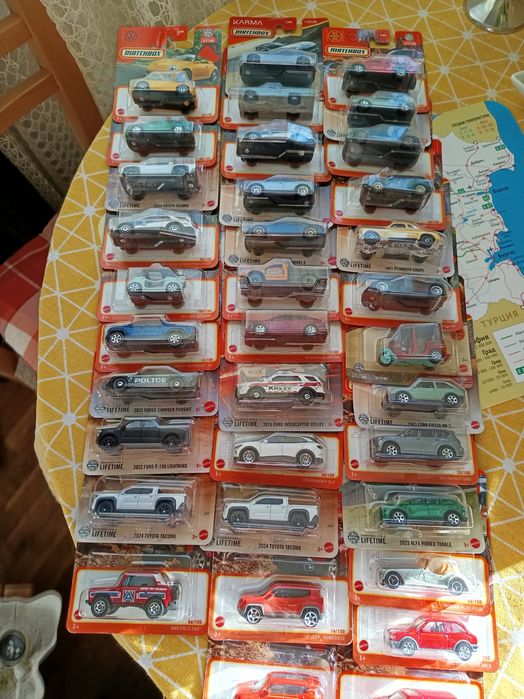 Метални колички Matchbox