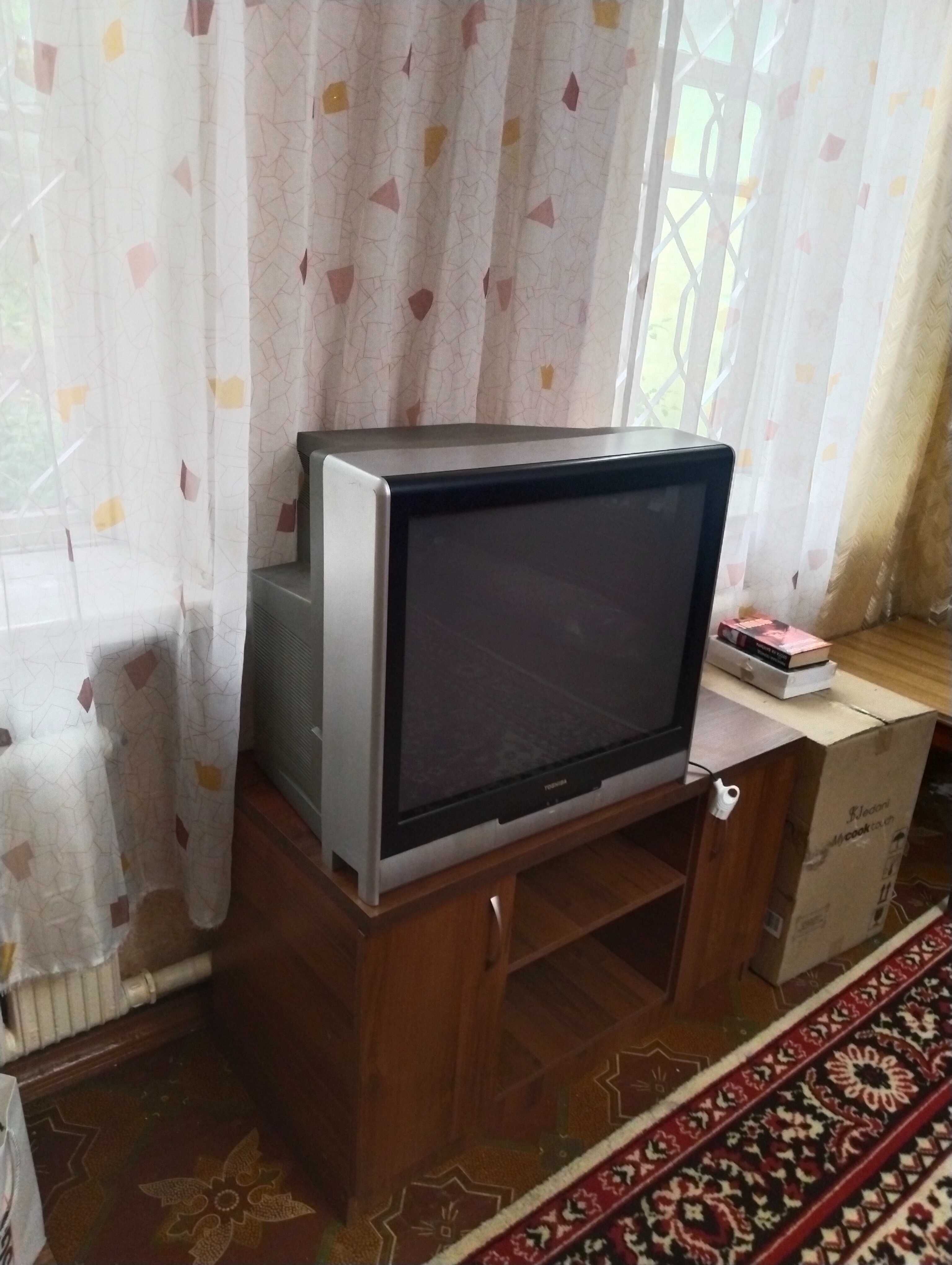 Старый телевизор TOSHIBA, рабочий