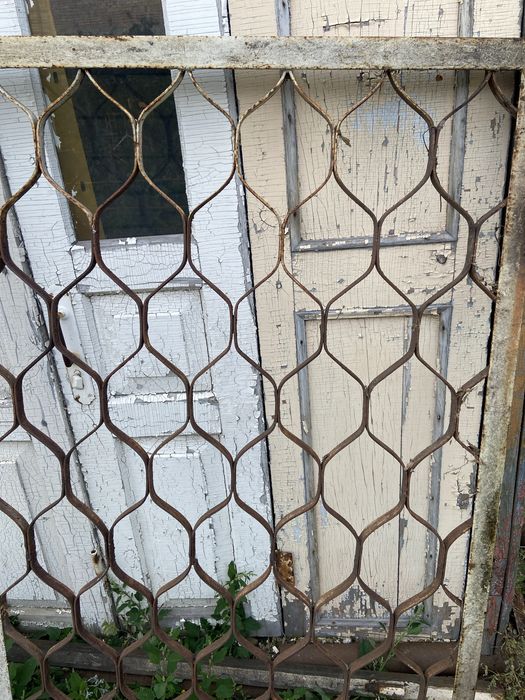 Решетки металлические