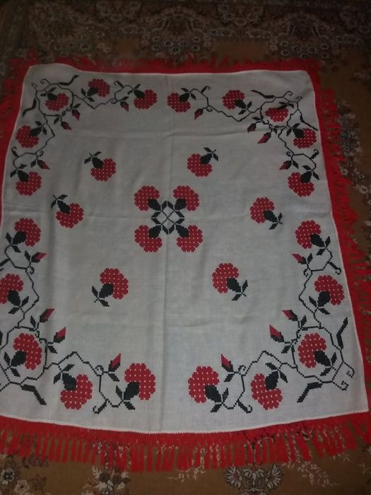 Draperii in chelin si tesute in razboi