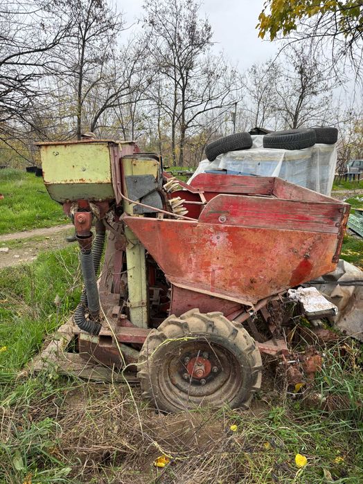 Картофосеялка двуредова