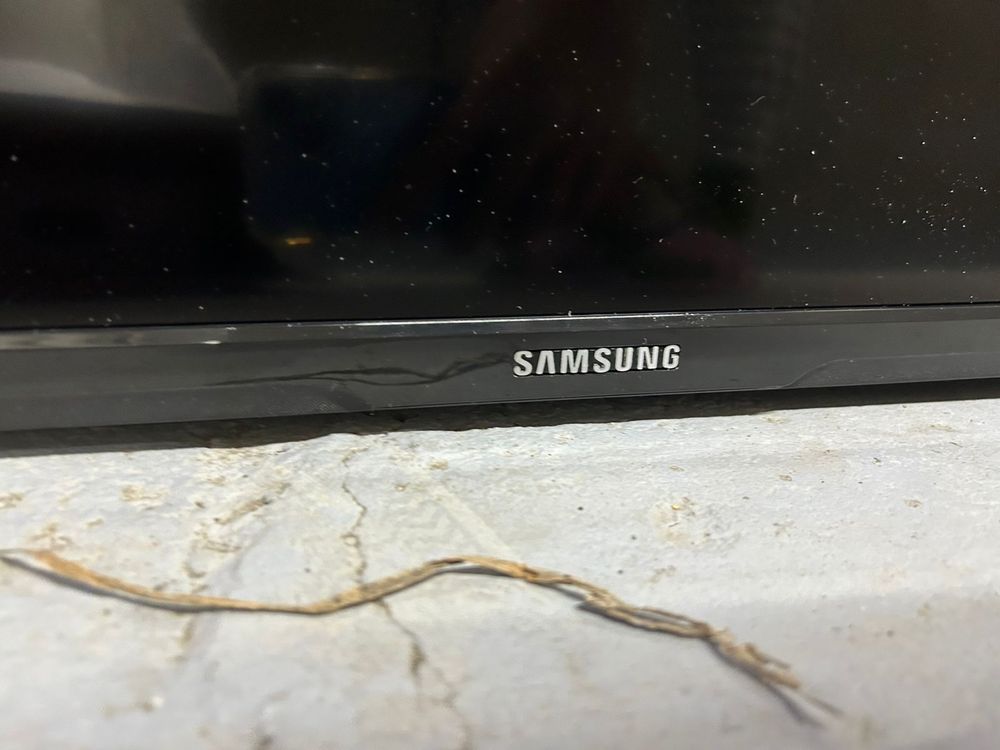 Smar TV Samsung - на запчасти
