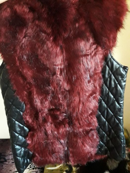 Дамски елек L размер