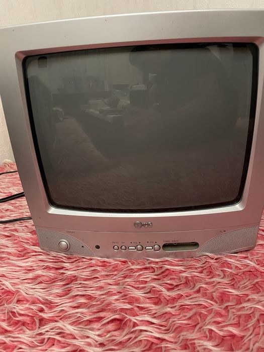 Стар Телевизор LG и Neo в допълнение и подарък