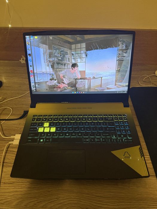 MSI Crosshair 15 rtx3070ti/i7-12700h/16gb/240hz