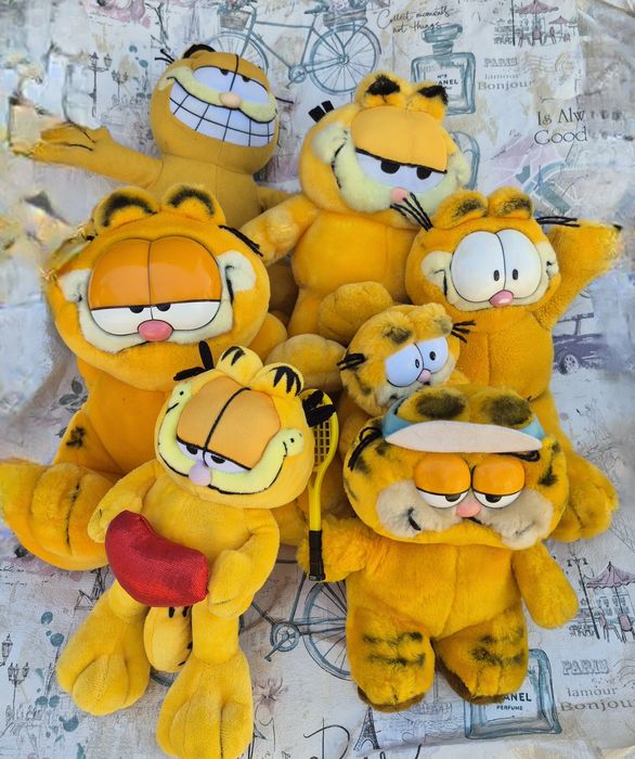 Разнообразни играчки Гарфилд