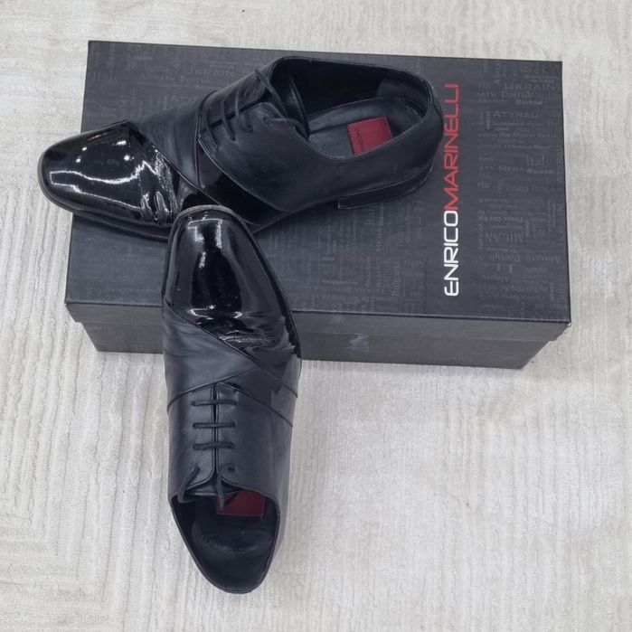 Итальянский туфли, чисто кожаная б/у. Торг есть