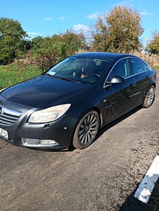 Vând Opel insigna 2010 2.0 cdti