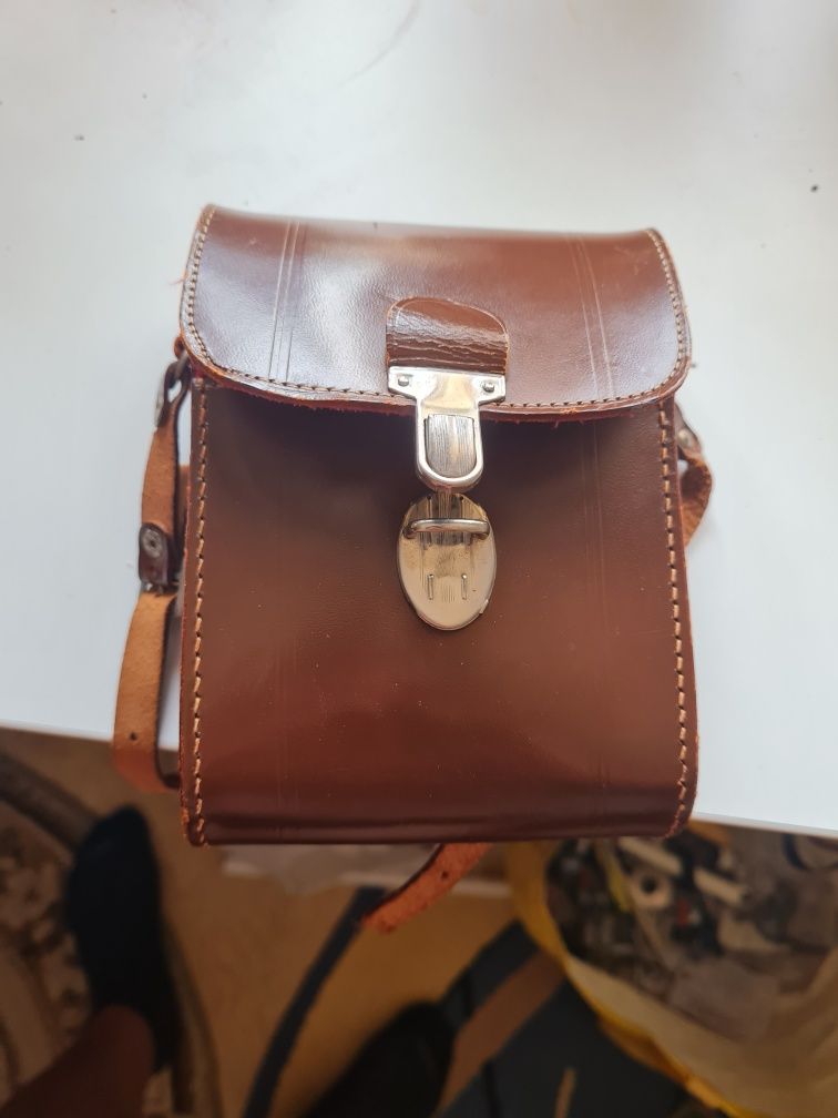 Binoclu 8x30 vintage.
