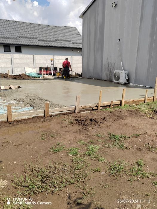 Turnare platforme Beton elicopterizat cu Quartz,șlefuire beton