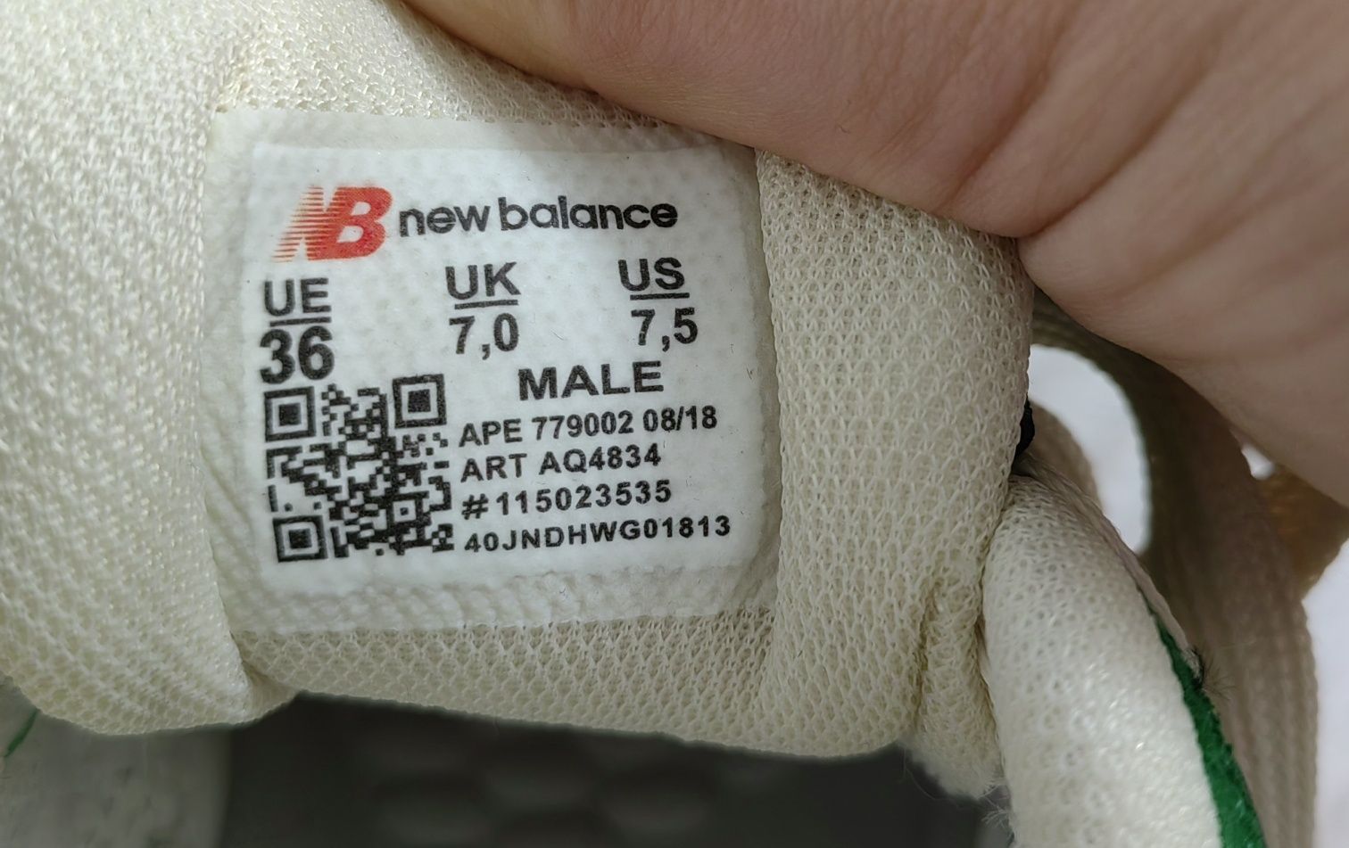 Adidasi unisex,culoare foarte rara!
