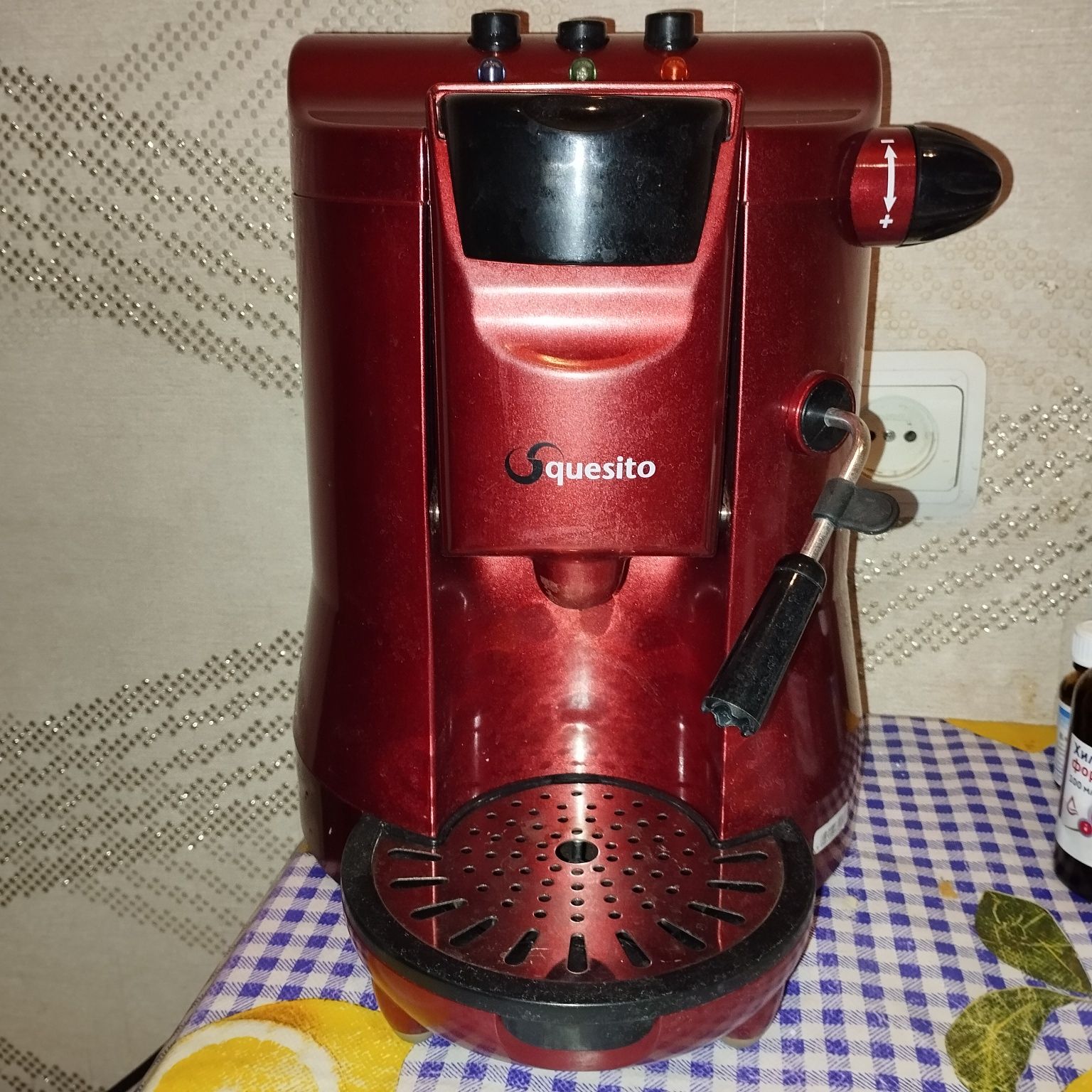Продам капсульную кофе машину