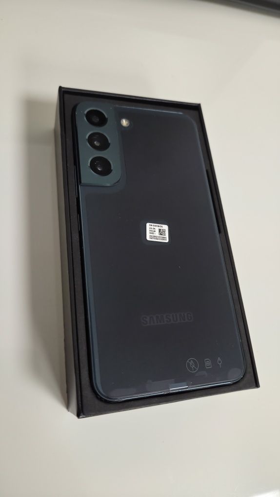 Samsung Galaxy s22  256gb Зелен