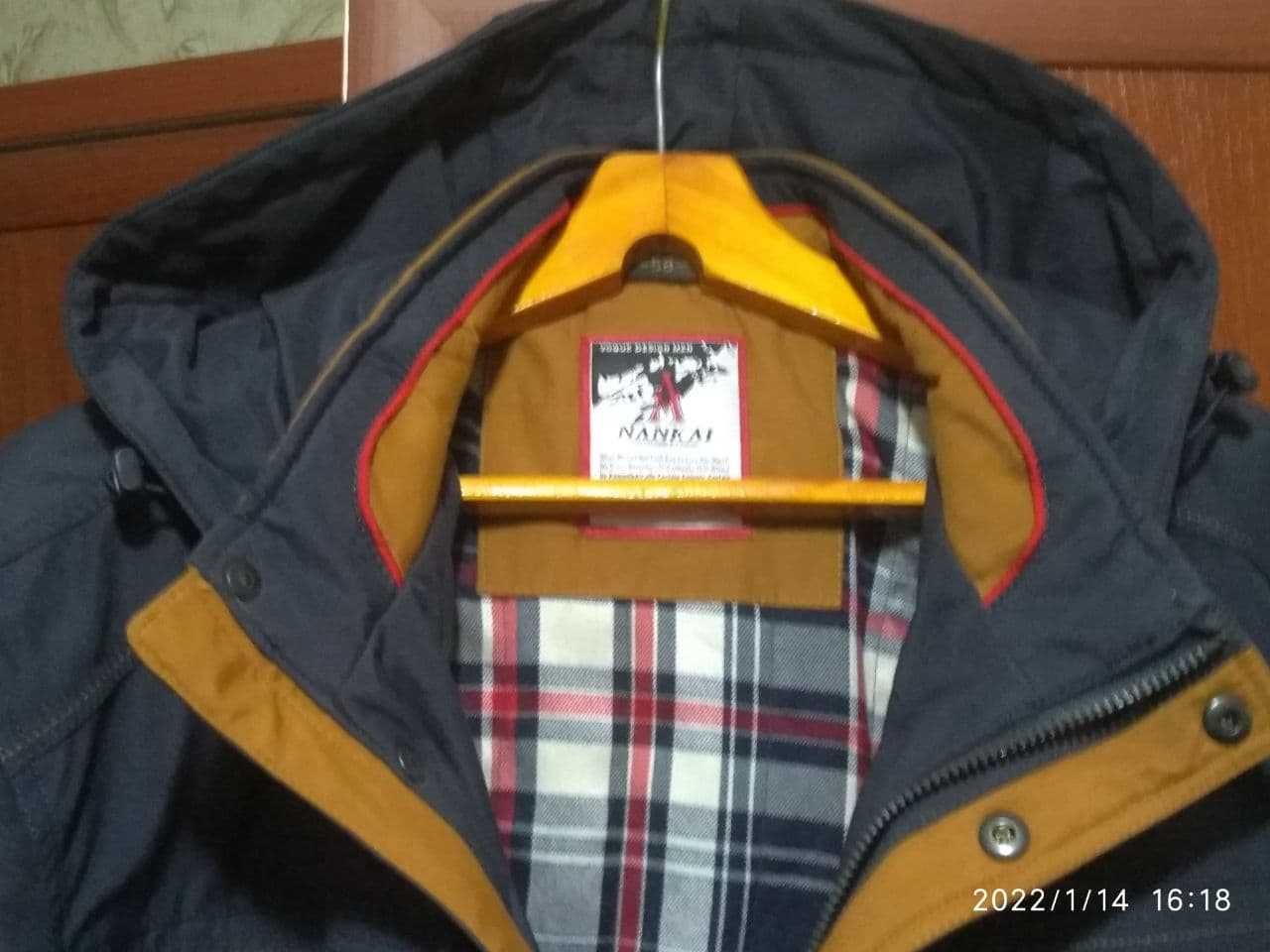 Новая мужская куртка с капюшоном, размер 56-58
