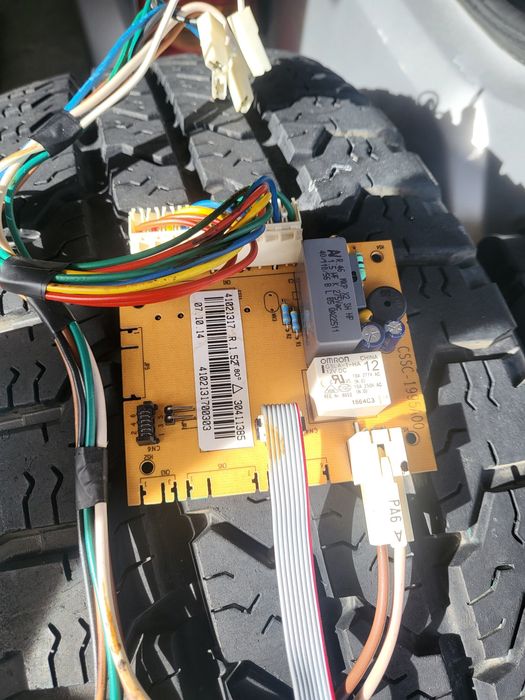 Продавам платка за съдомиялна candi