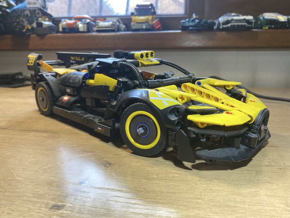 Lego Technic Bugatti Лего Техник Буггати 42151 Оригинал