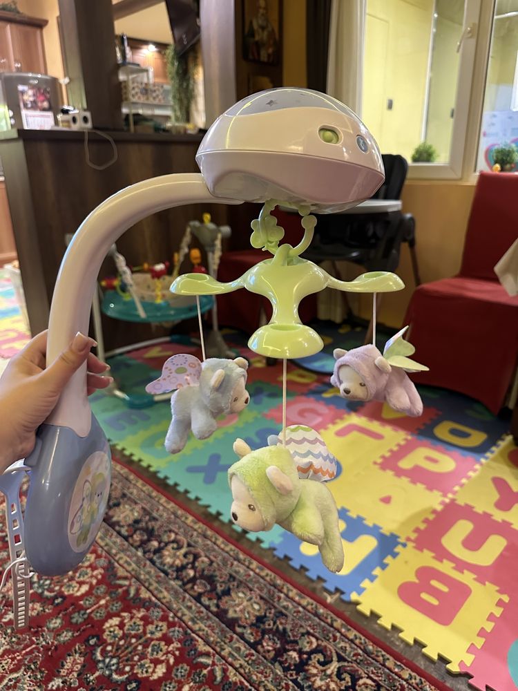 Музикална въртележка за кошара, легло и количка Fisher price