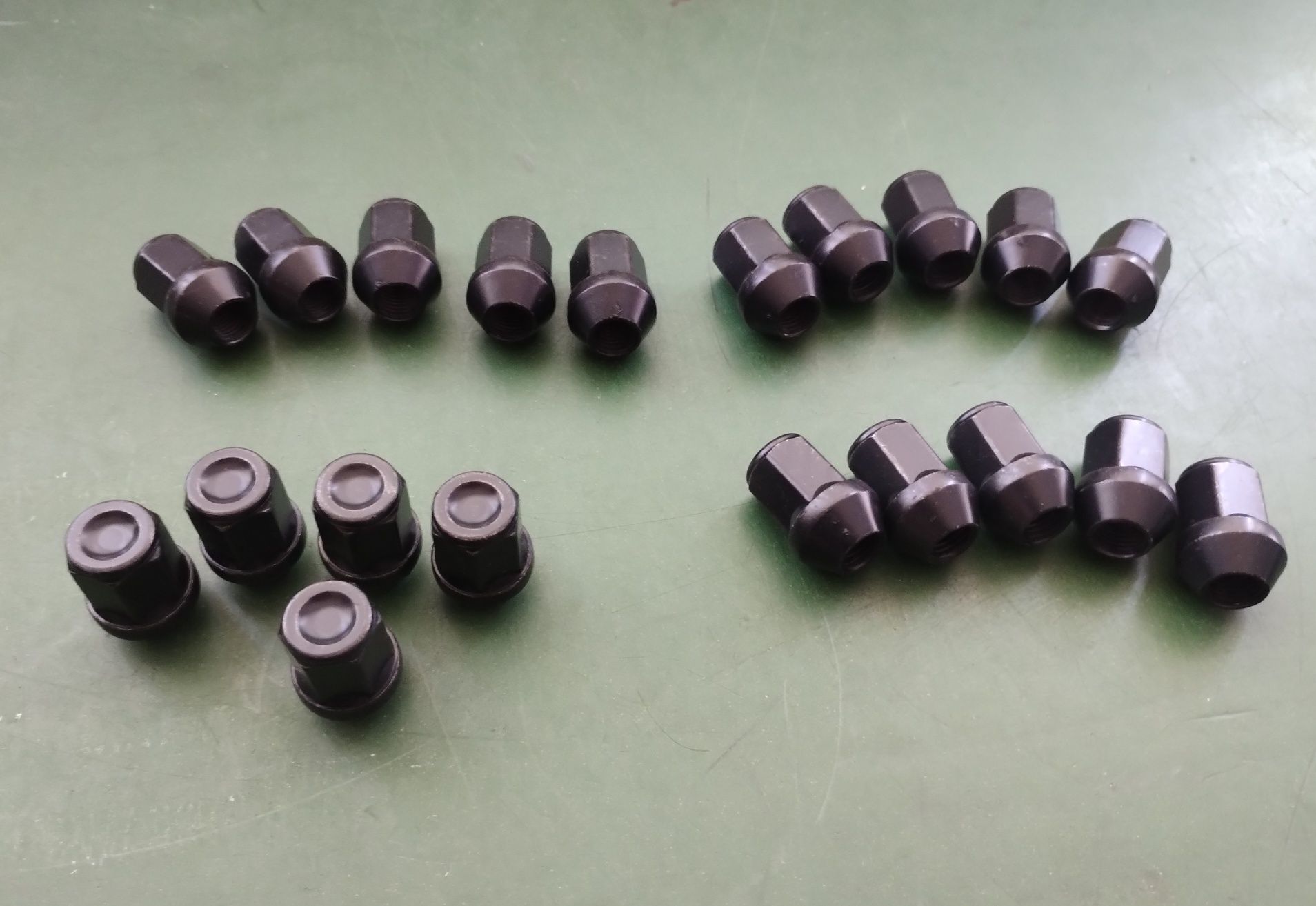 Prezoane Piulite Negre M12 x 1,5 Ford Volvo Jaguar