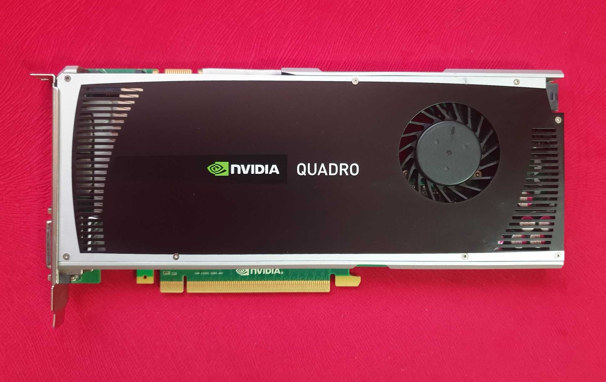 Placă video NVidia Quadro 2000 1GB/ Quadro 4000 2GB DDR5