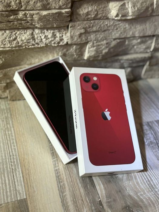 Продавам   Iphone 13