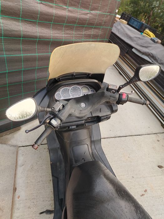 Vind scuter iamaha