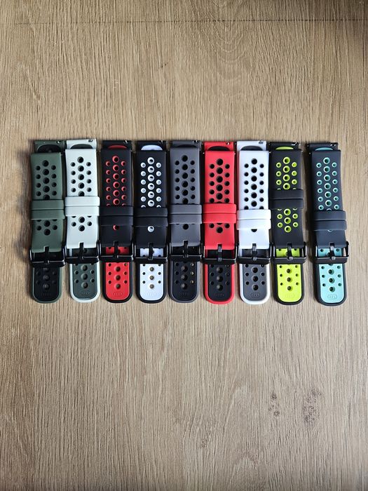 Curea silicon mix color pentru vivoactive 4 sau orice curea de 22 mm